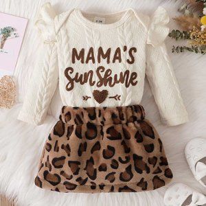 BABY GIRL LETTER GRAPHIC SWEATER AND LEOPARD SKIRT SET